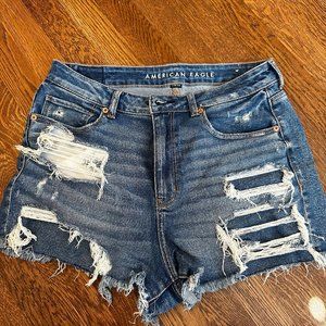 American Eagle Mom Short size 12